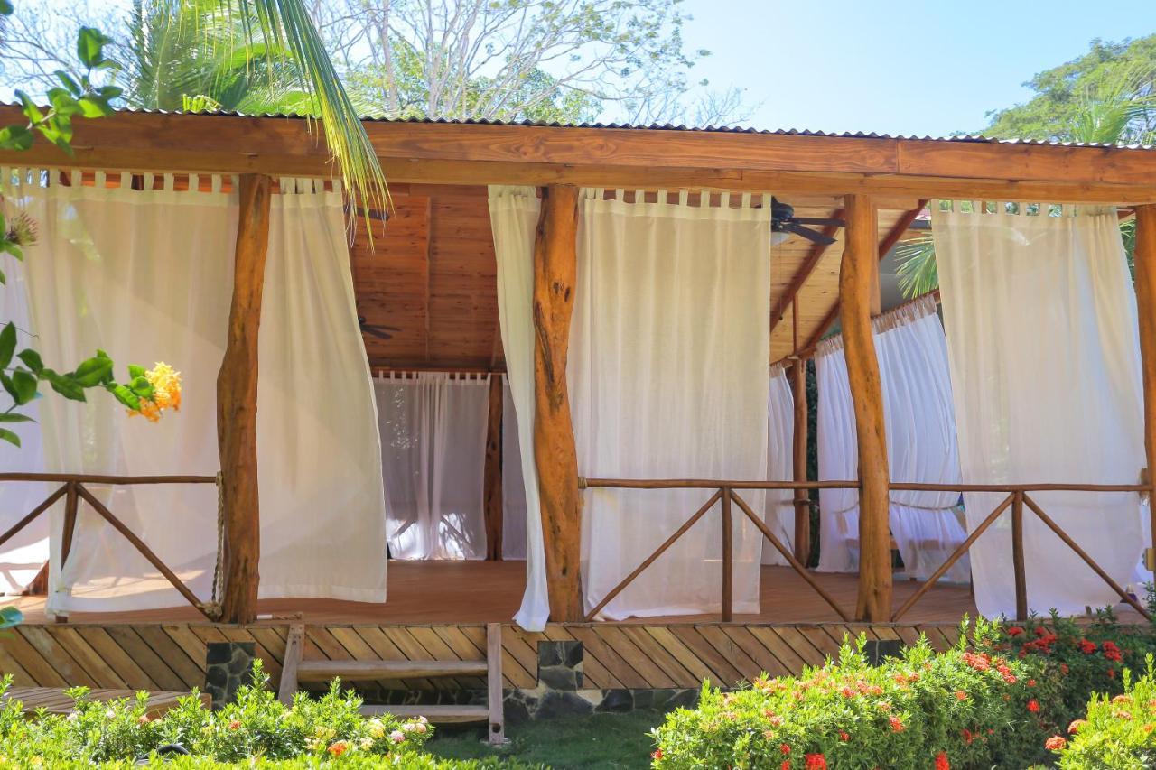 Hotel Isolina Beach Potrero  Dış mekan fotoğraf